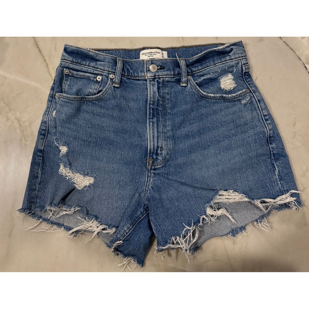 Abercrombie & Fitch The 4 Inch Mom‎ Short High Rise Distressed Denim Blue Size 6